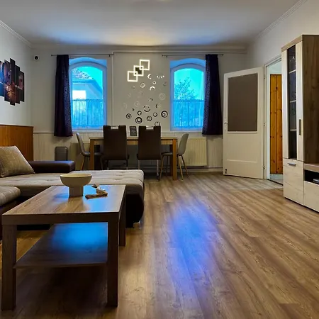 Kinizsi House Szigetszentmiklos