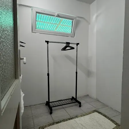 Apartment Kinizsi House *